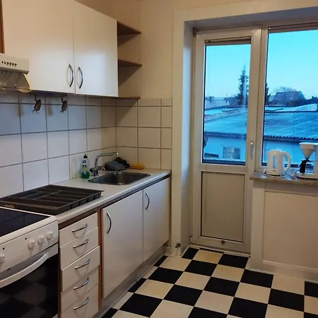 Strandby Kirkevej 270 Ground Floor Appartement *